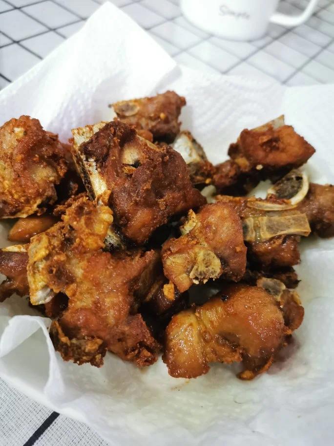 金牌蒜香排骨（先蒸后炸版）