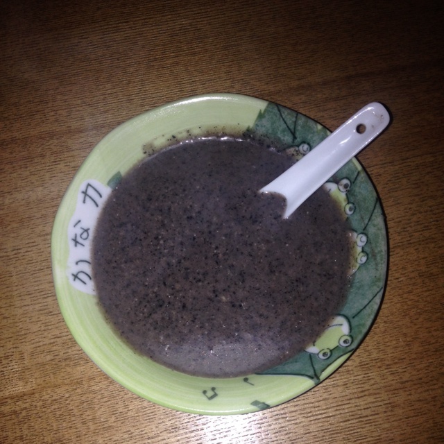 飞天猪沫沫做的自制黑芝麻糊