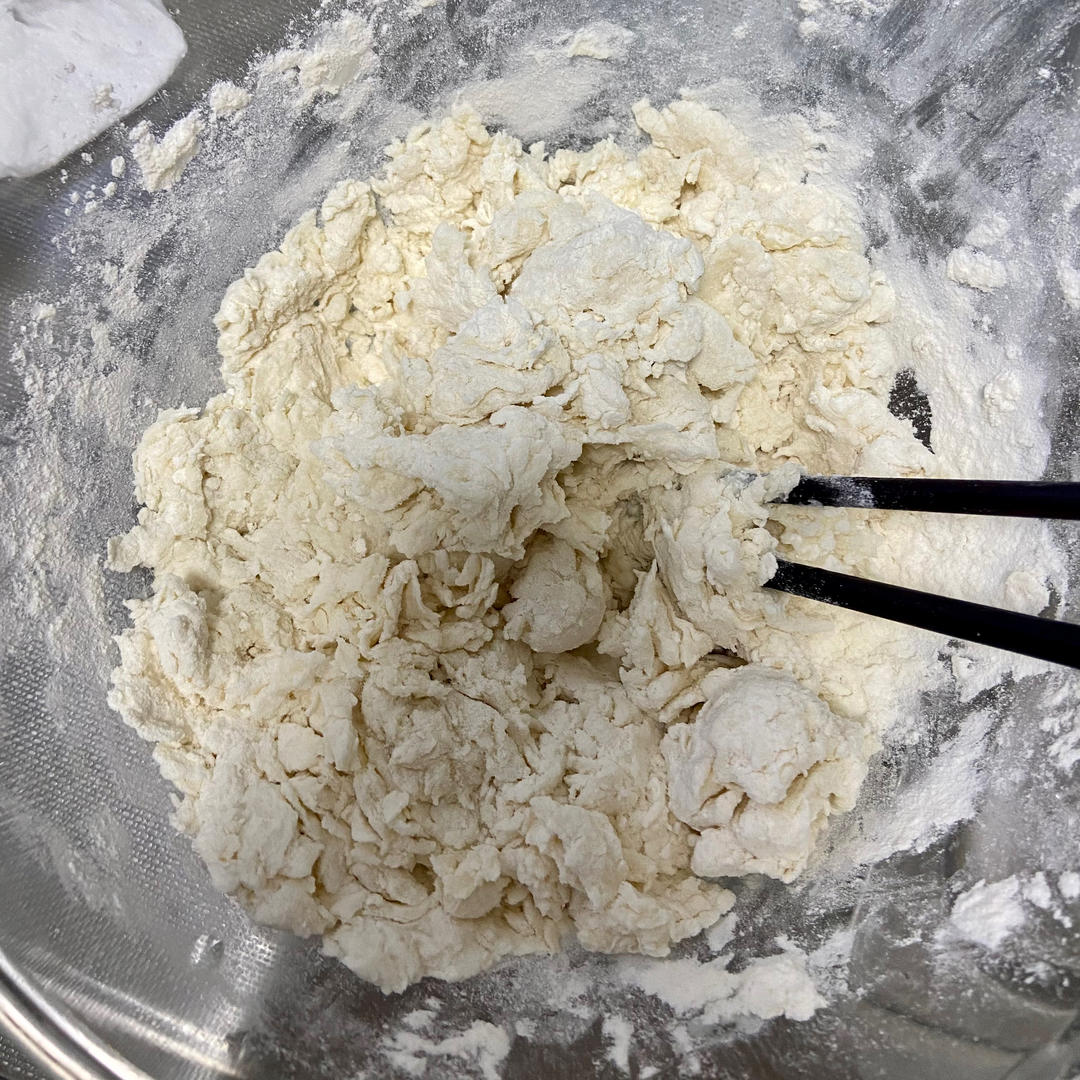 烫面小糖饼 柔软劲道 凉了也不硬 做法简单一看就会 附细节视频详解