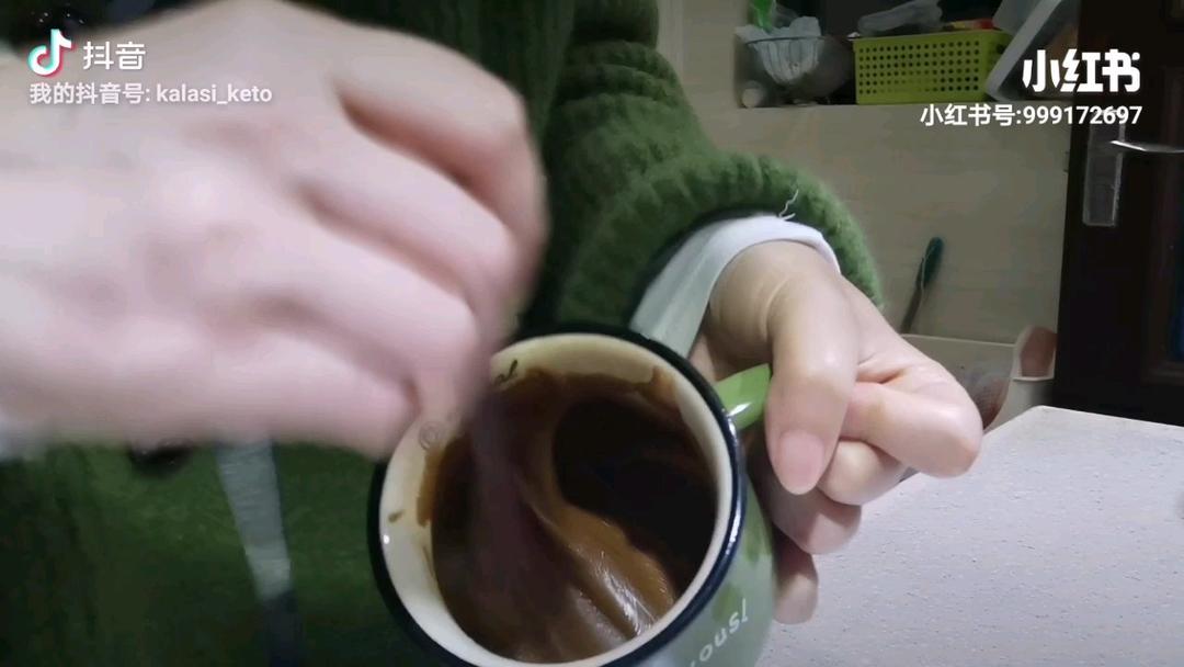 韩国最火爆的400次手打泡沫咖啡【仰望美食】