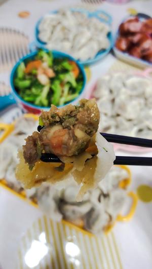 猪肉芹菜虾仁水饺的做法 步骤10