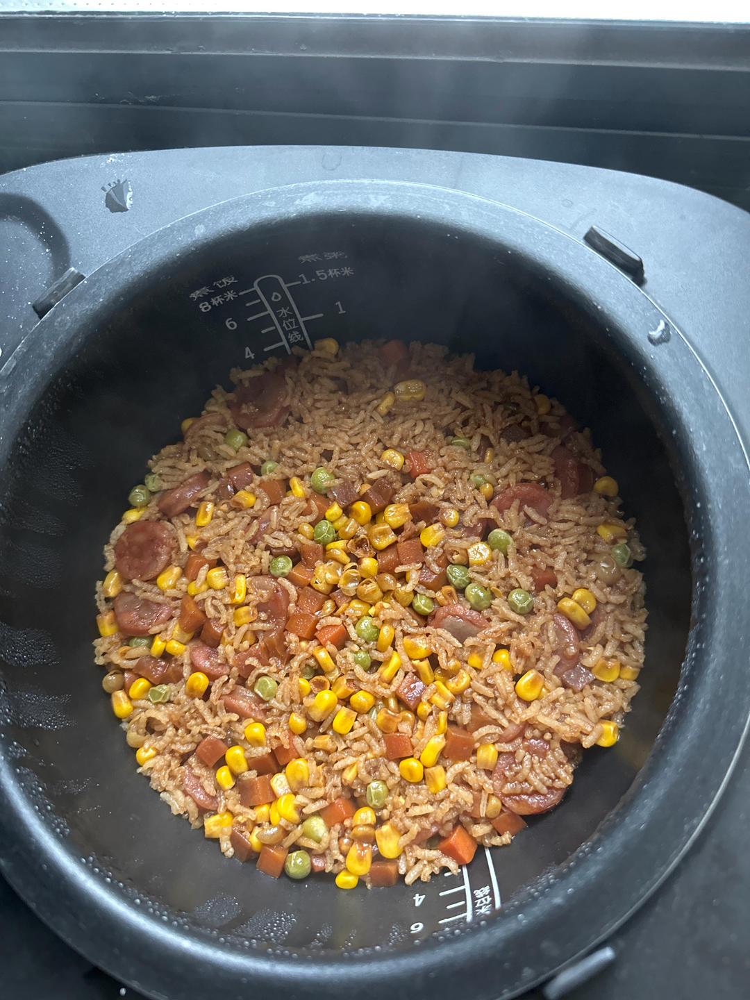 懒人必备～电饭煲腊肠焖饭