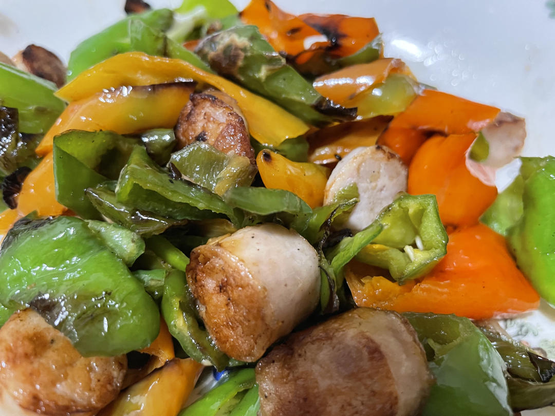 超下饭超香好吃简单的辣椒炒香肠