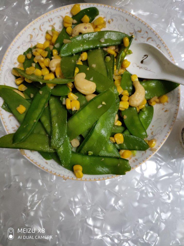 蚝油腰果荷兰豆