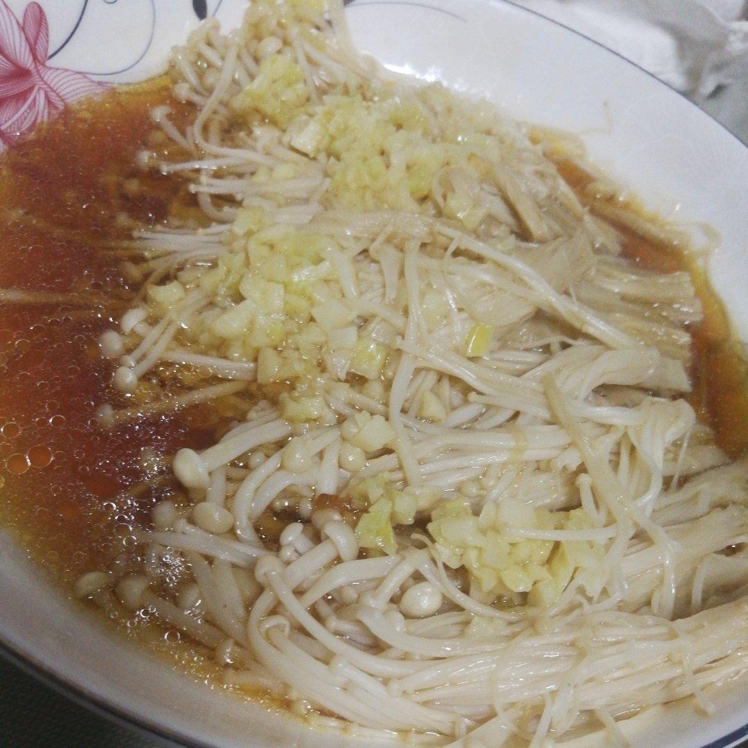 蒜蓉蒸金针菇