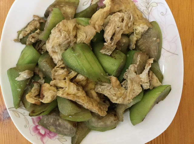 丝瓜炒蛋