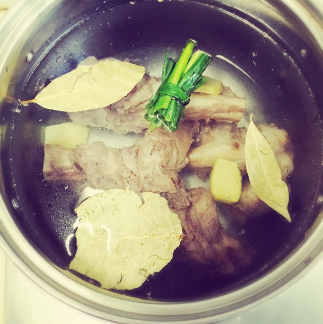 清炖羊肉汤