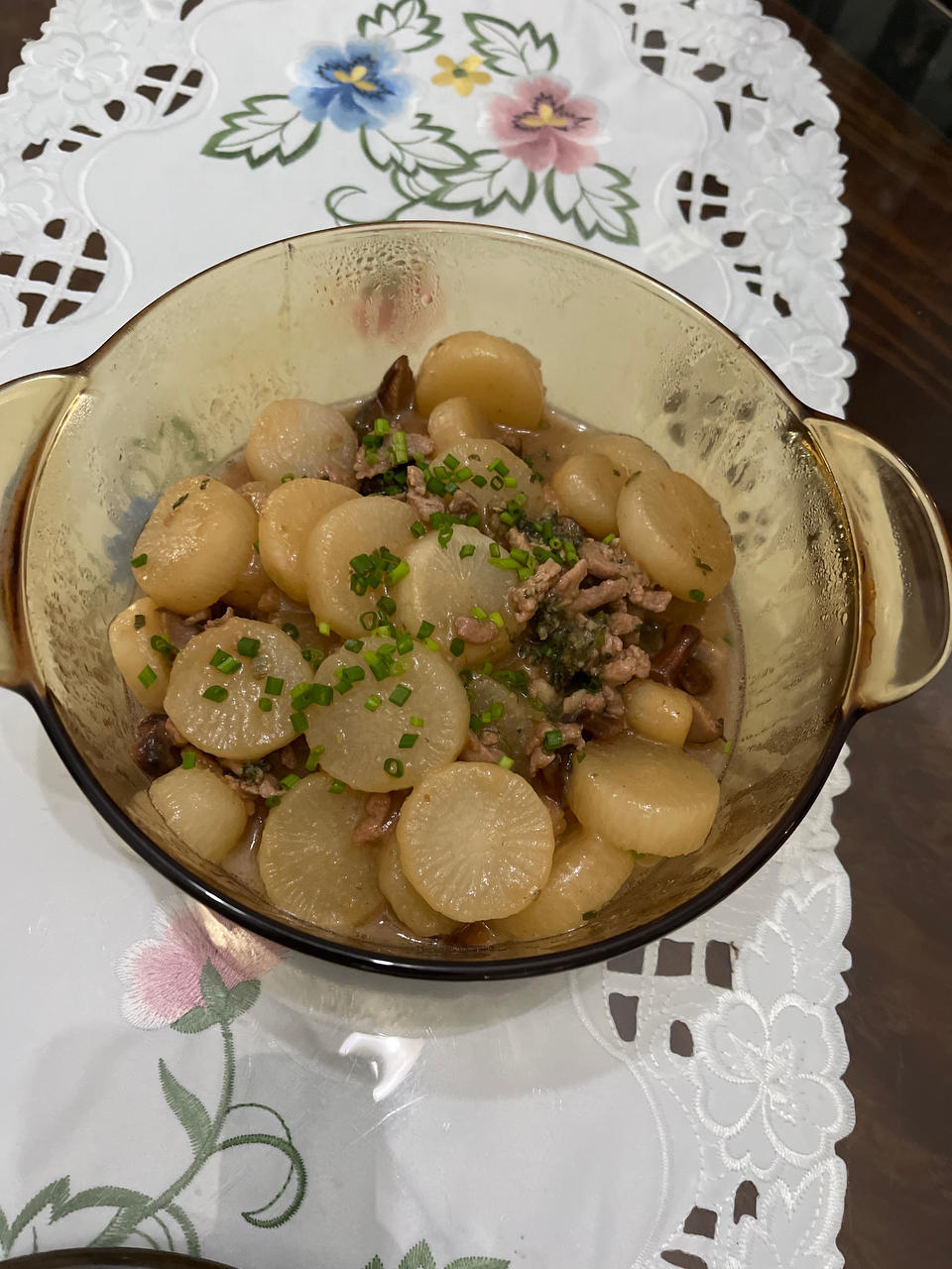 比肉好吃的【鲍汁萝卜煲】，成本5元，热乎饱全家！