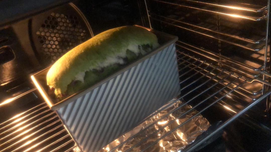 抹茶红豆土司