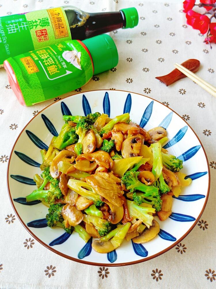 口蘑西兰花鸡胸肉