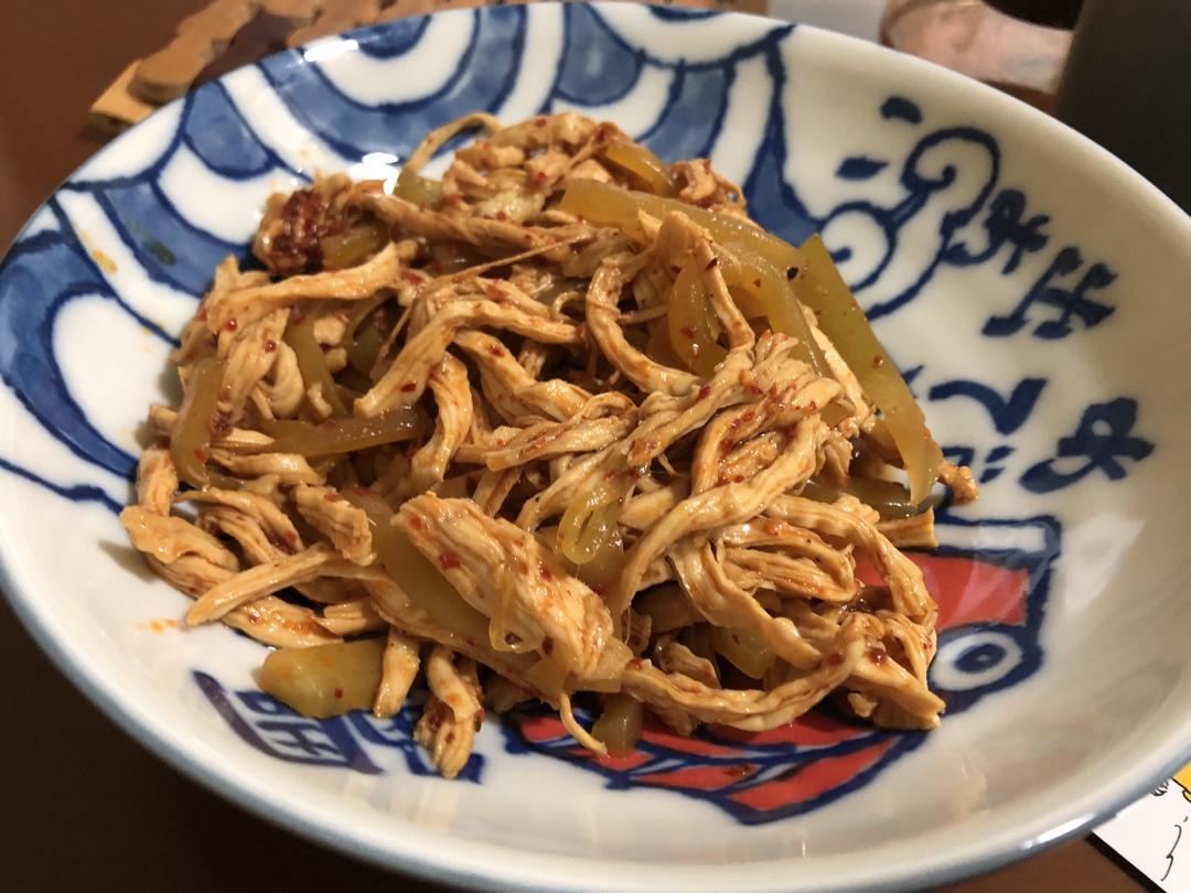 【减脂餐】柠檬手撕鸡，清爽开胃的鸡胸肉享用大法