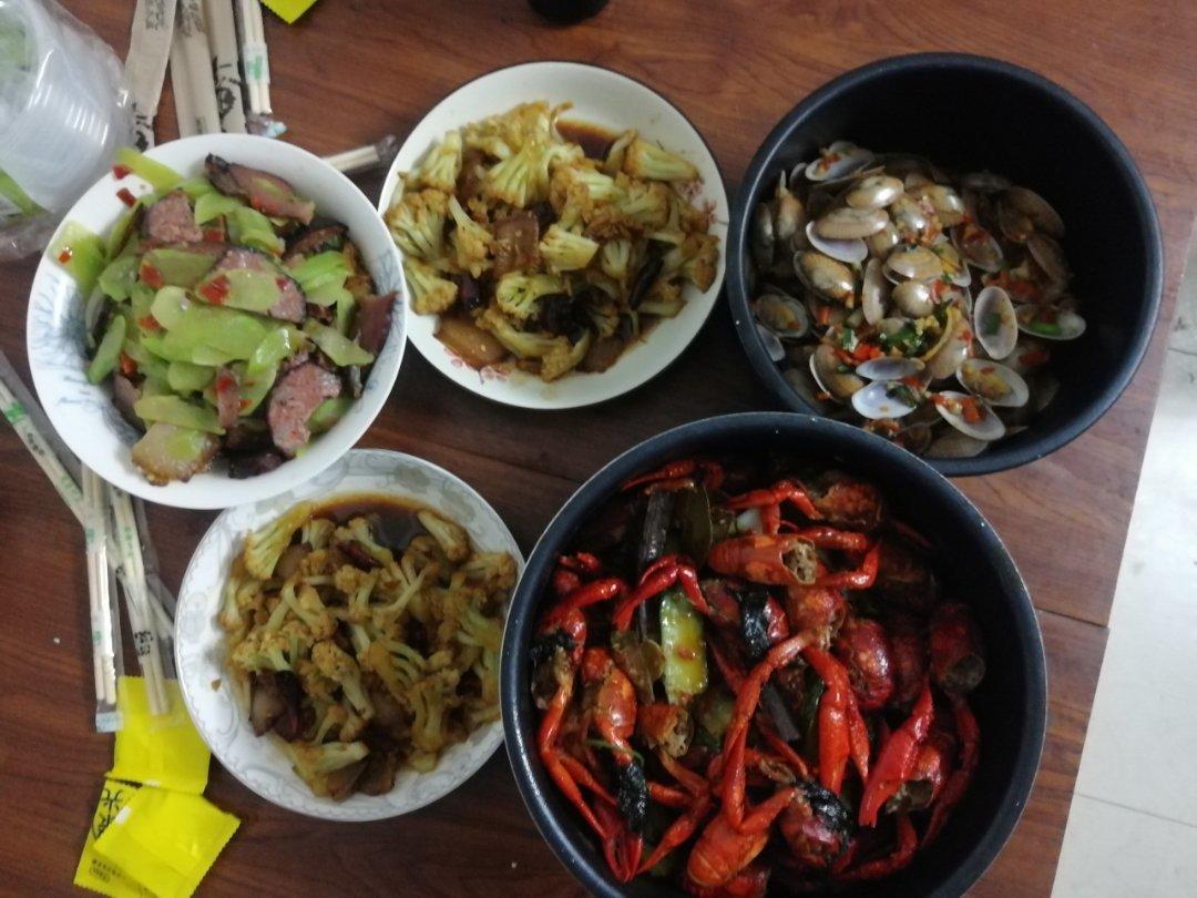 香辣小龙虾
