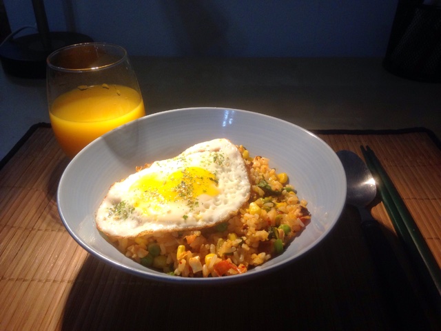 蘑菇泡菜炒饭