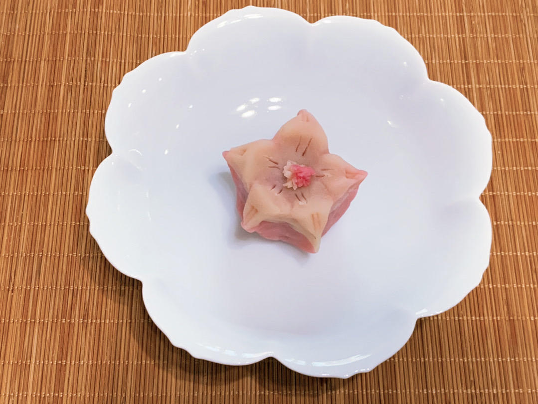 桃花和菓子