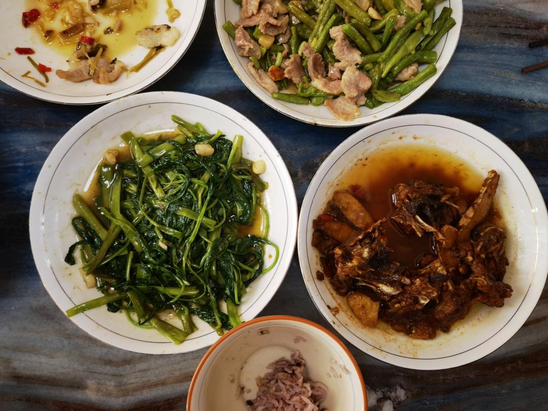 铁锅炖大鹅，绝绝香