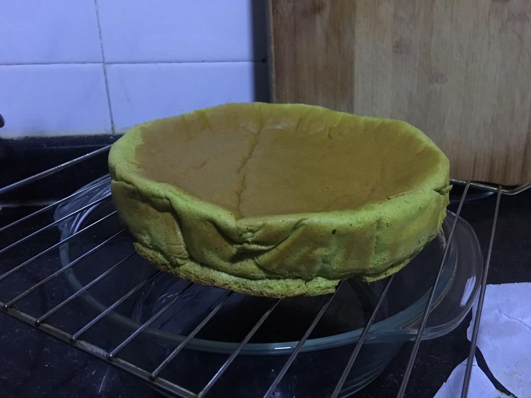 烤箱做蛋糕（戚风蛋糕的做法）