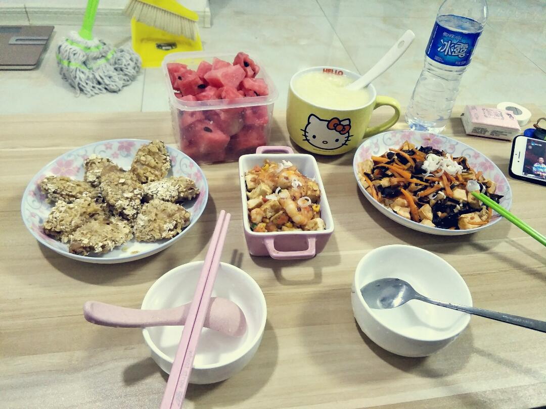 虾仁豆腐煲