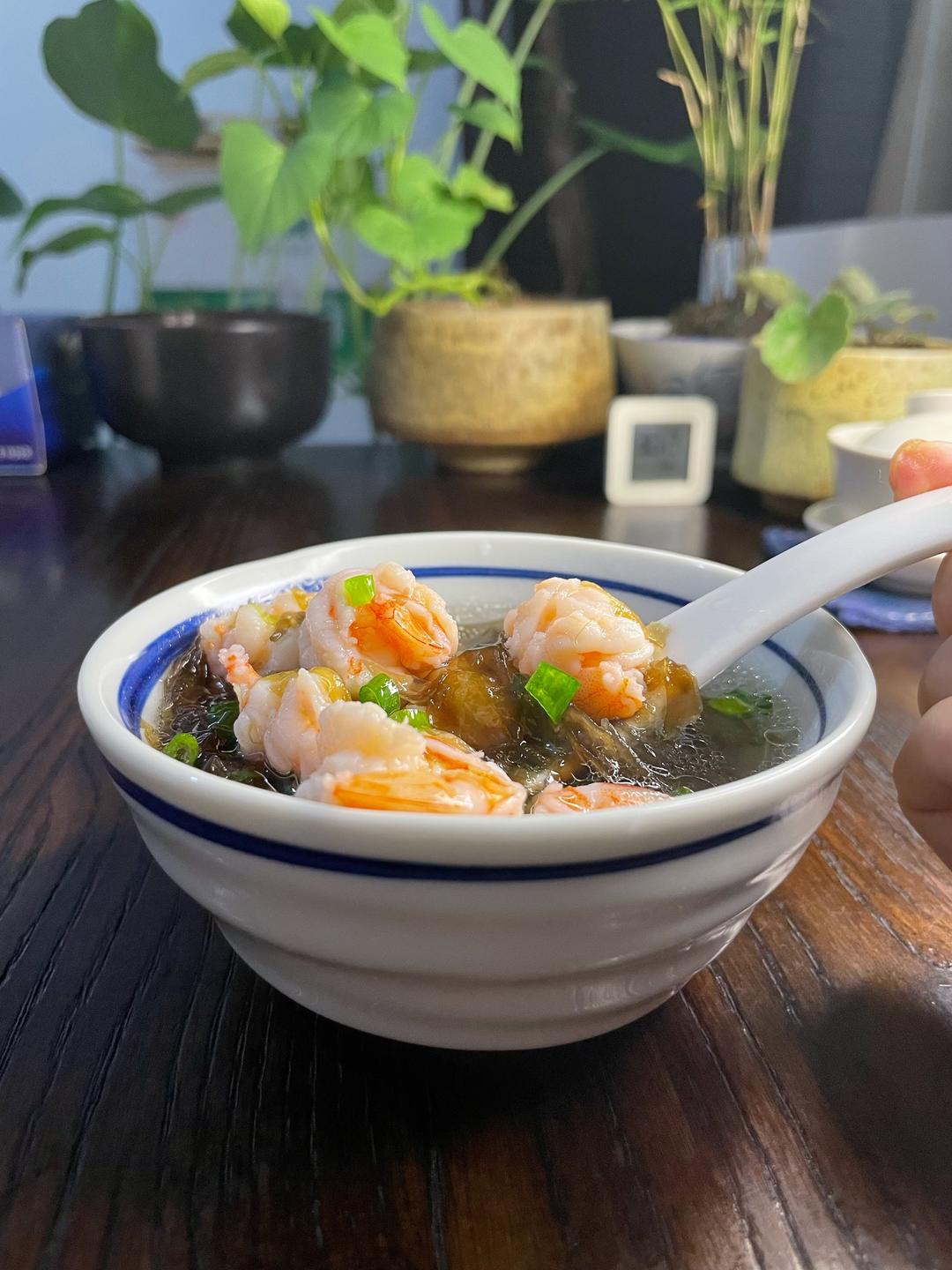 紫菜虾球汤的做法