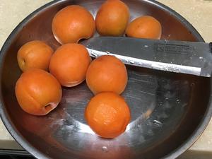 黄杏果酱的做法 步骤2