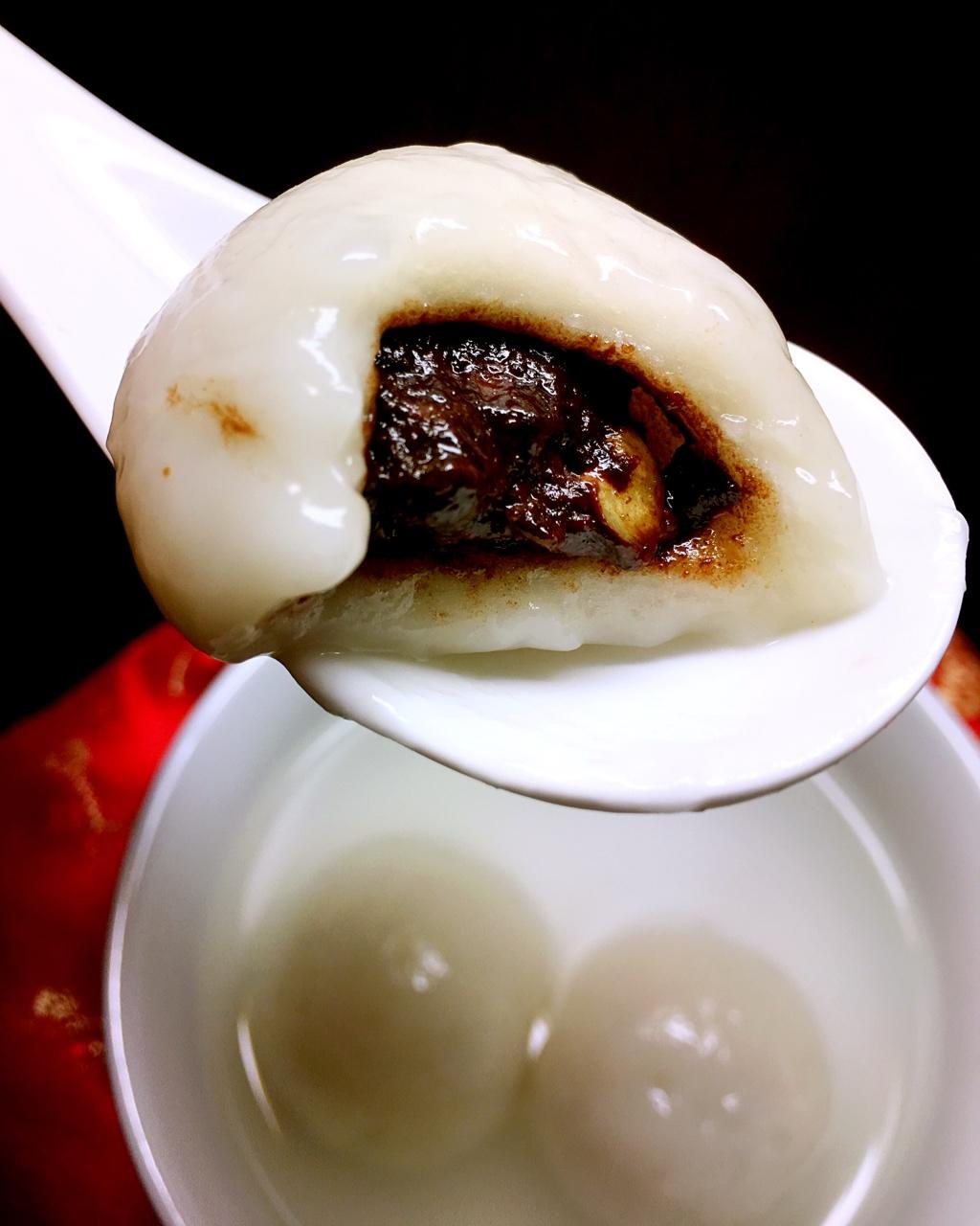 我很家常做的摇元宵(巧克力馅)