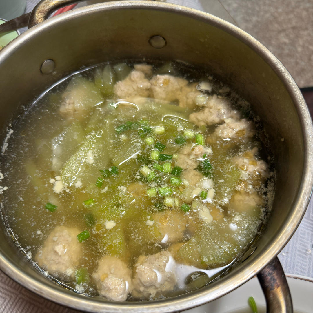 不用油不开油锅【冬瓜肉圆汤】