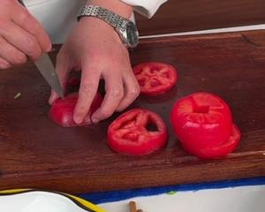 脆皮番茄(西红柿)的做法 步骤1