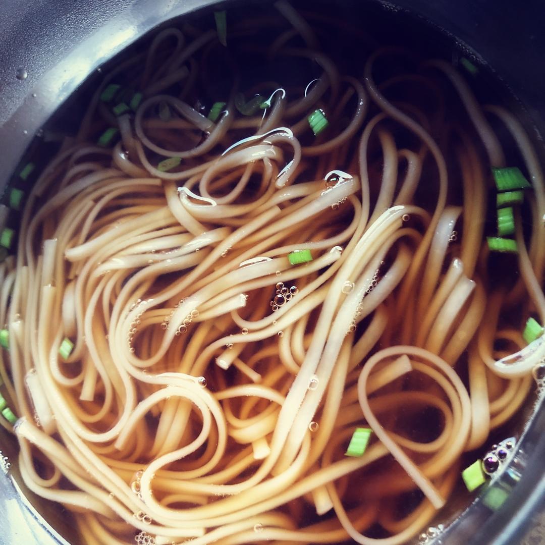 快手早餐之元气清汤面