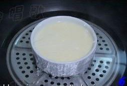 橙香焦糖牛奶炖蛋的做法 步骤6