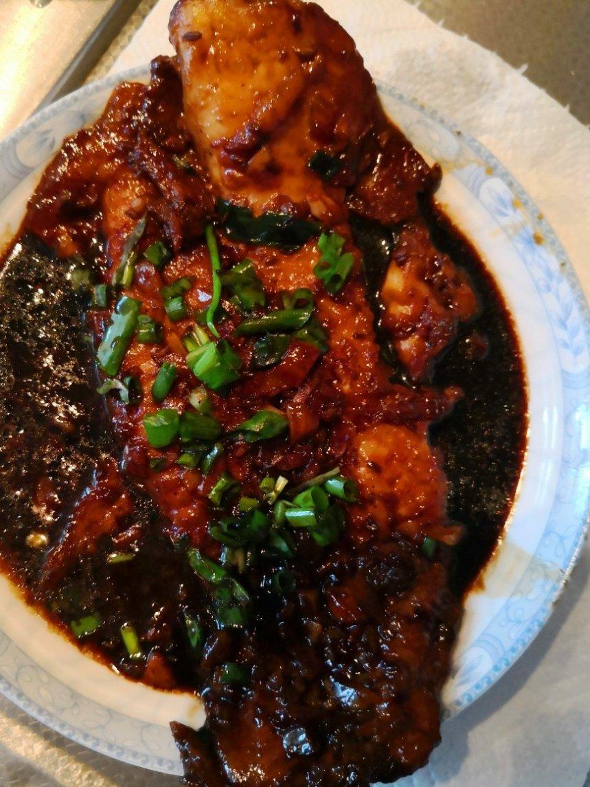 蜜汁巴沙鱼盖饭