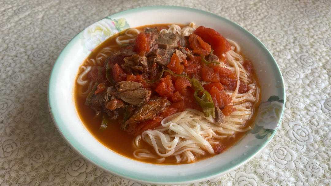番茄牛肉面
