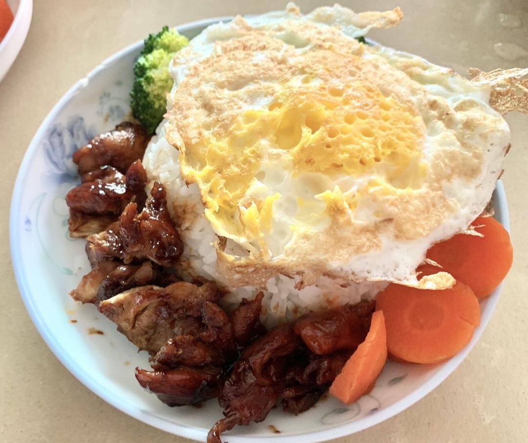 照烧鸡腿饭