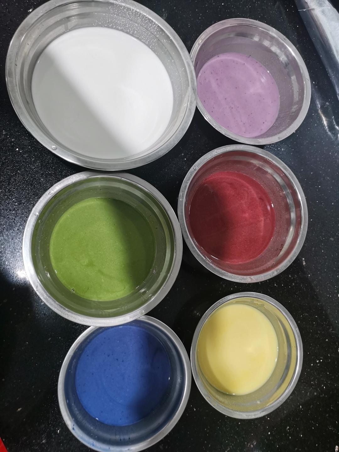 彩虹千层马蹄糕