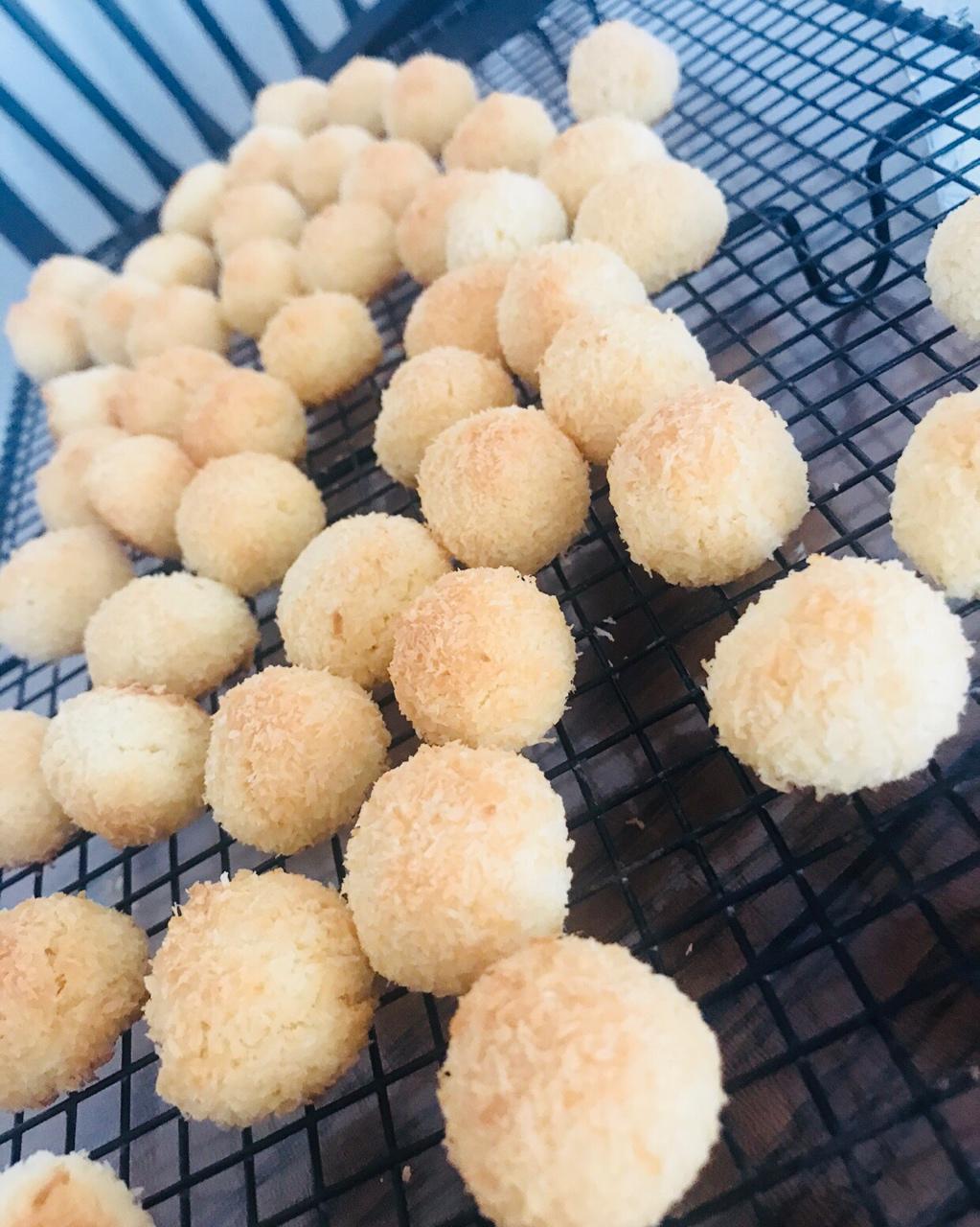 【视频】椰蓉小酥球（消耗蛋黄）童年美食