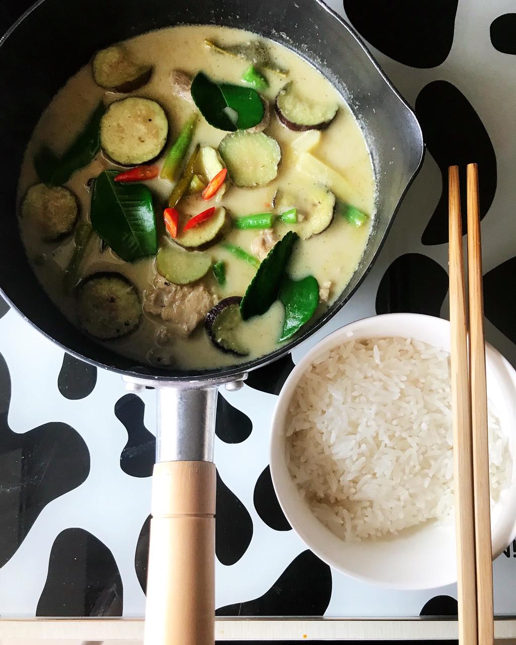 泰式青咖喱椰香鸡【食材包操作说明】
