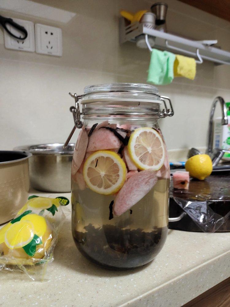 夏日冷饮--冷泡茶-蜜桃柠檬茶