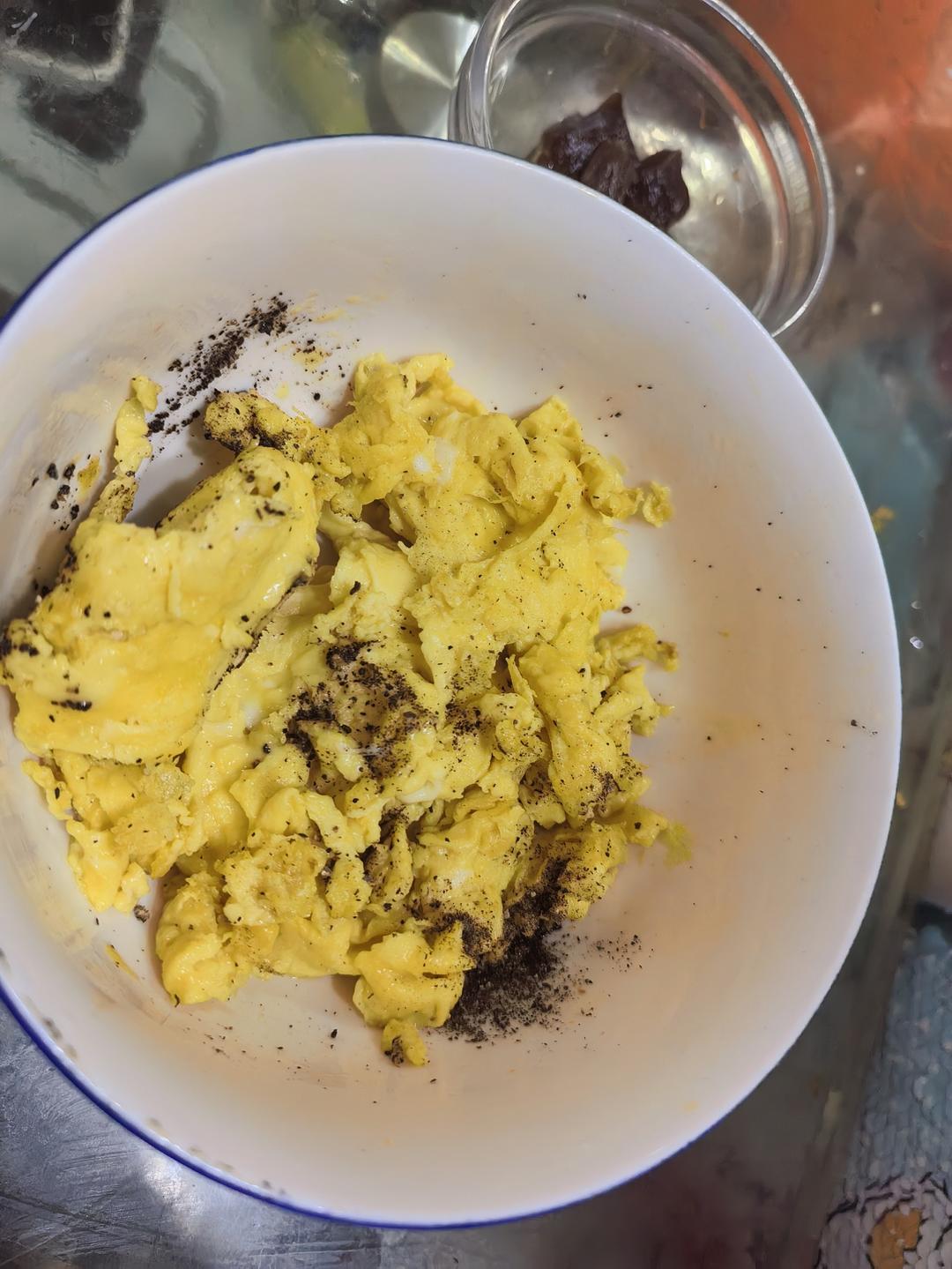 超快手的黄油鸡蛋