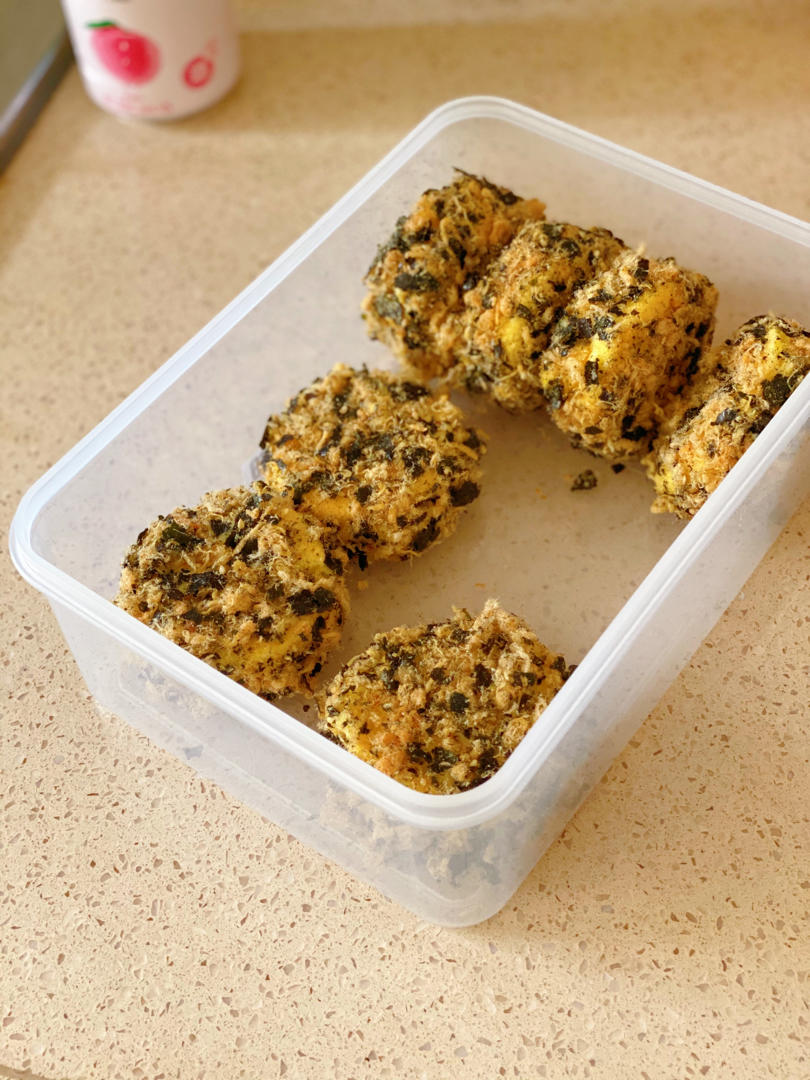 美味海苔肉松小贝