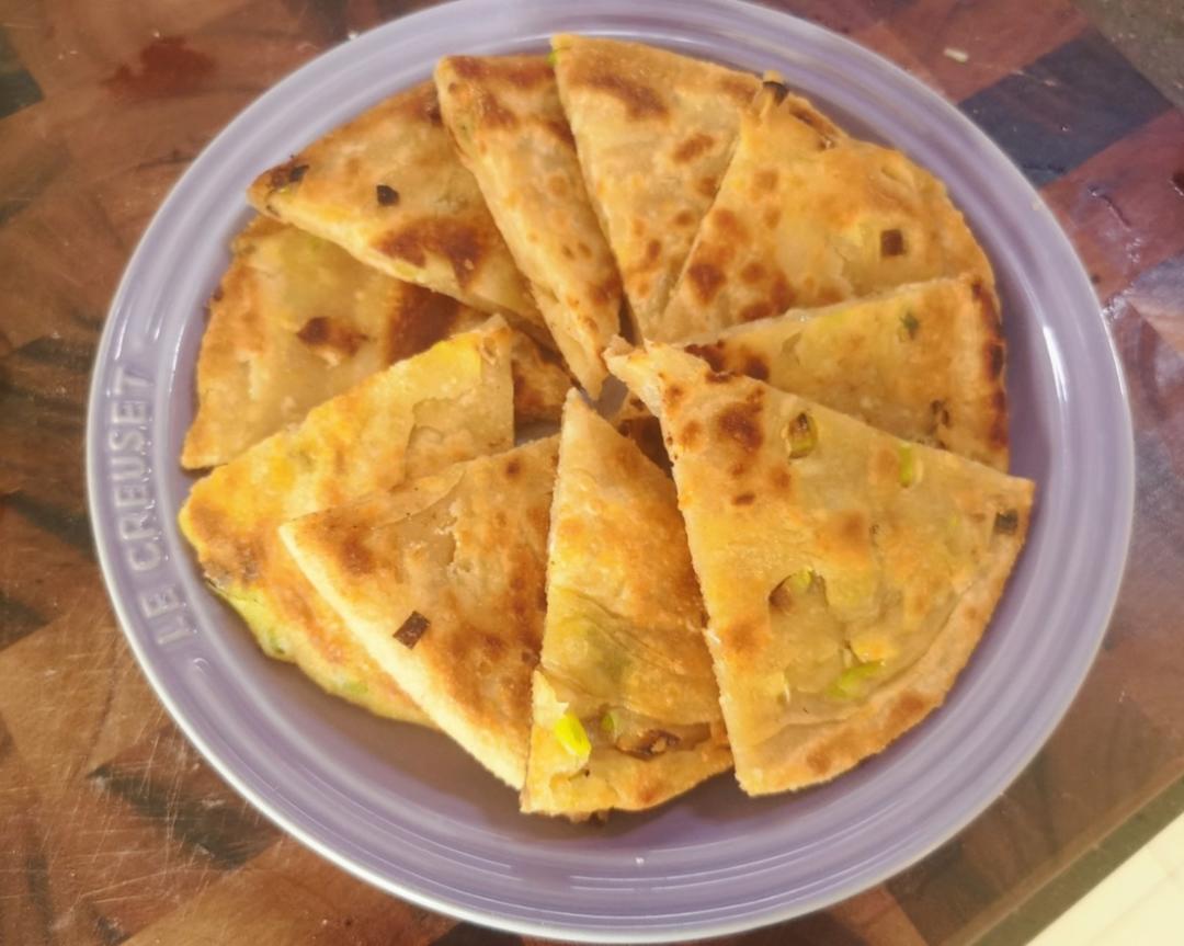 动手做零失败的葱花烙饼的做法