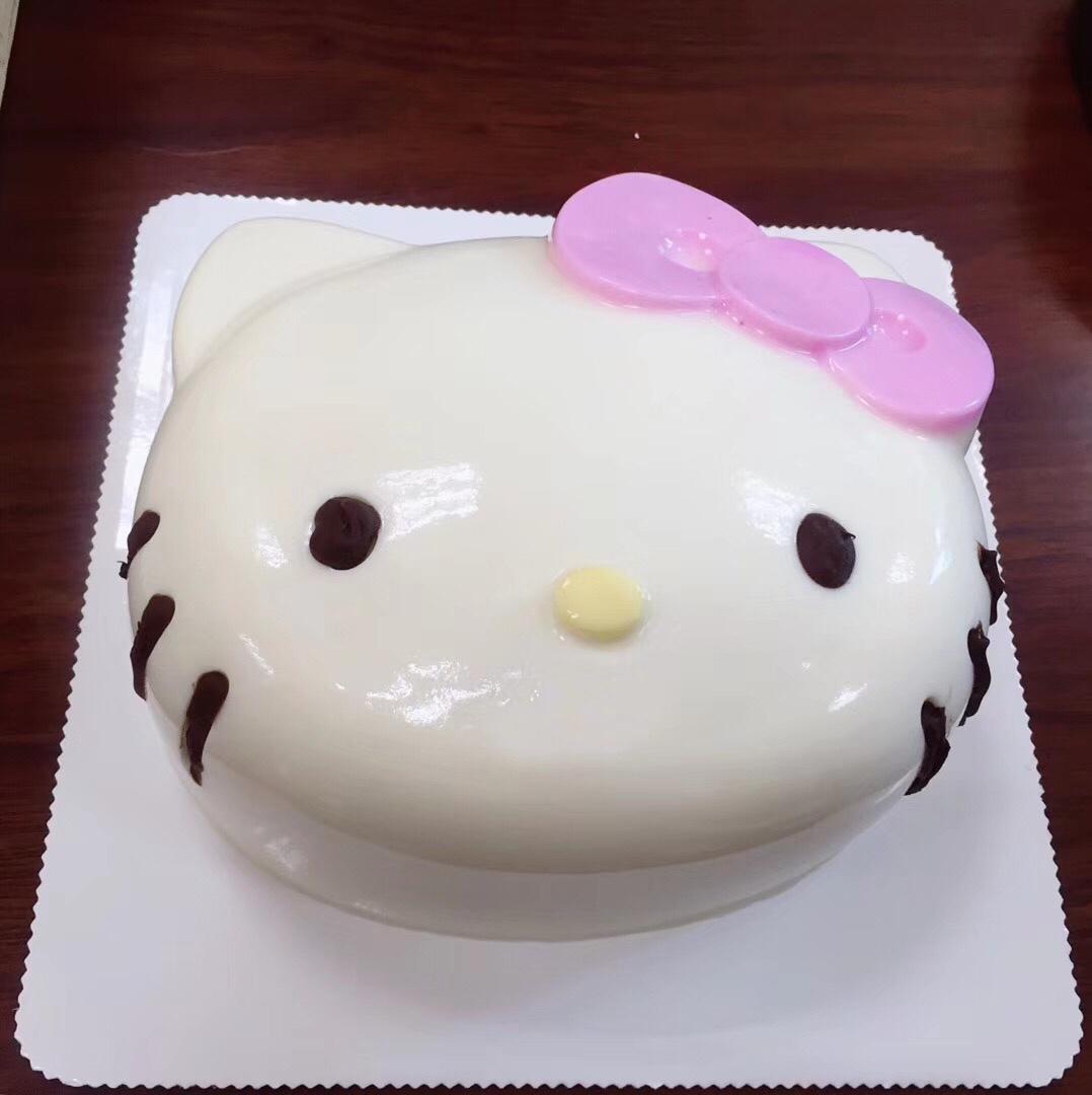 hellokitty酸奶慕斯