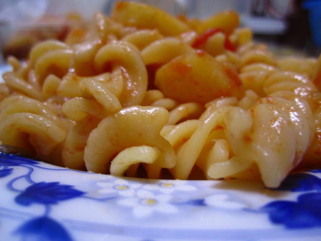 土豆番茄焖螺丝面