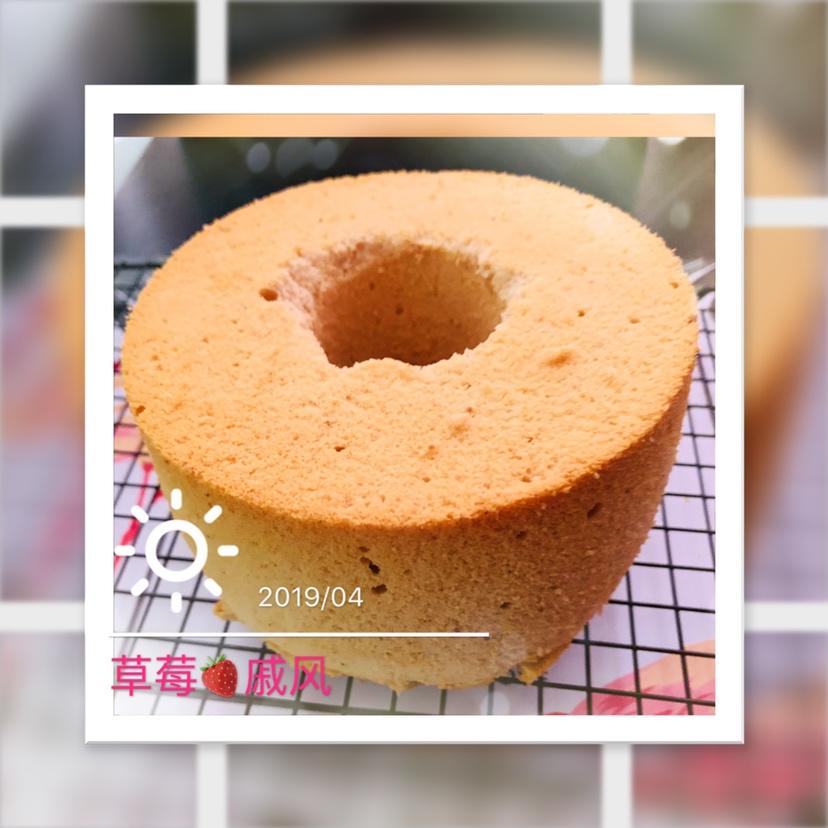 清新柔软——草莓果酱戚风