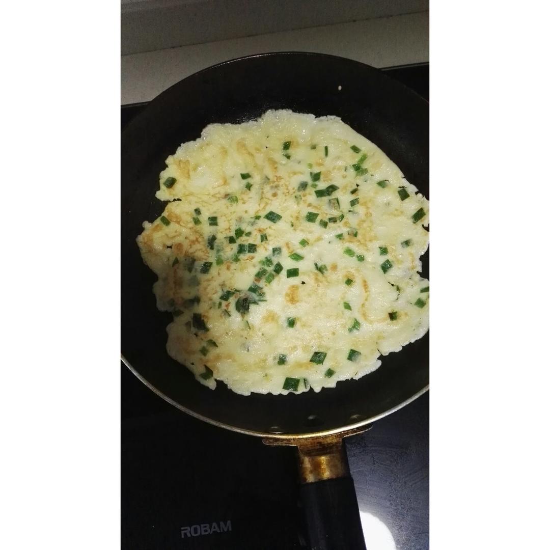 韭菜鸡蛋摊饼