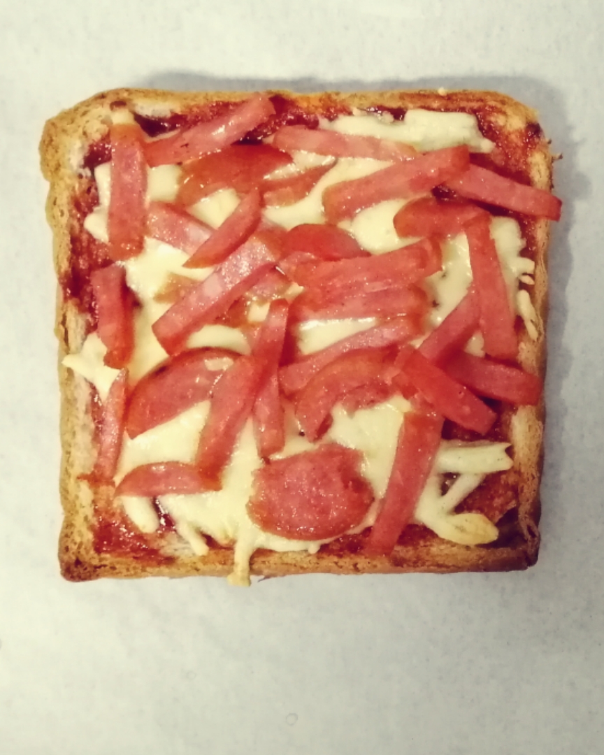 快手早餐—奶酪火腿面包片（10分钟）的做法 步骤3