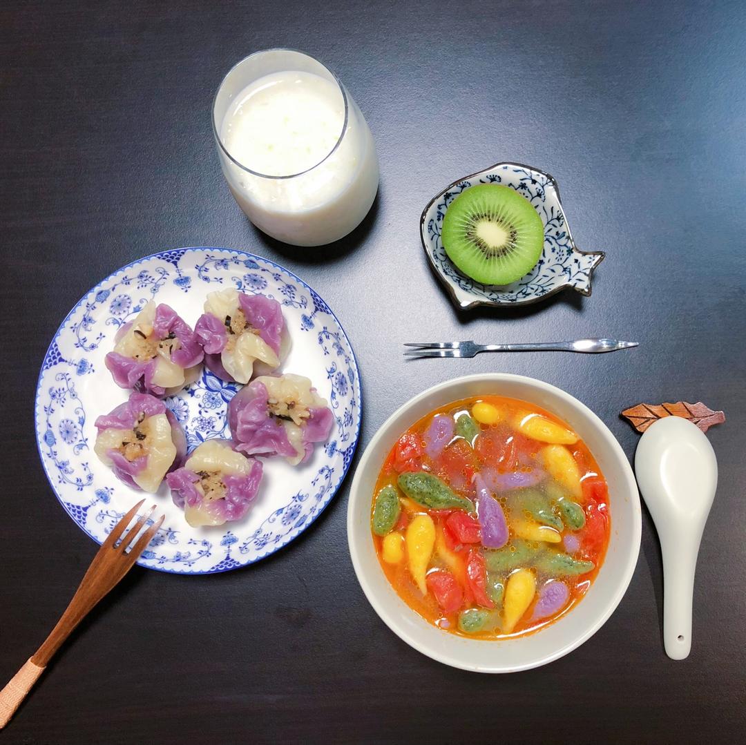 大儿童餐蔬菜面鱼儿