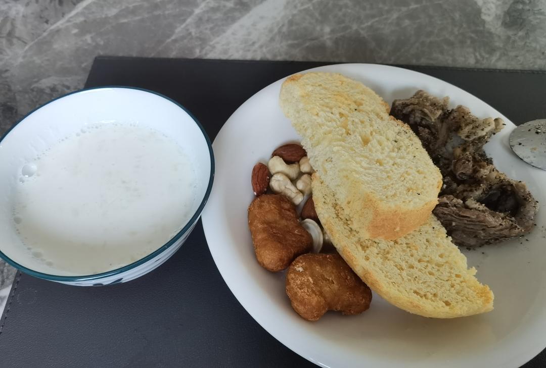 1月早餐马拉松