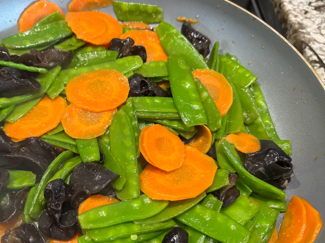 小炒荷兰豆木耳