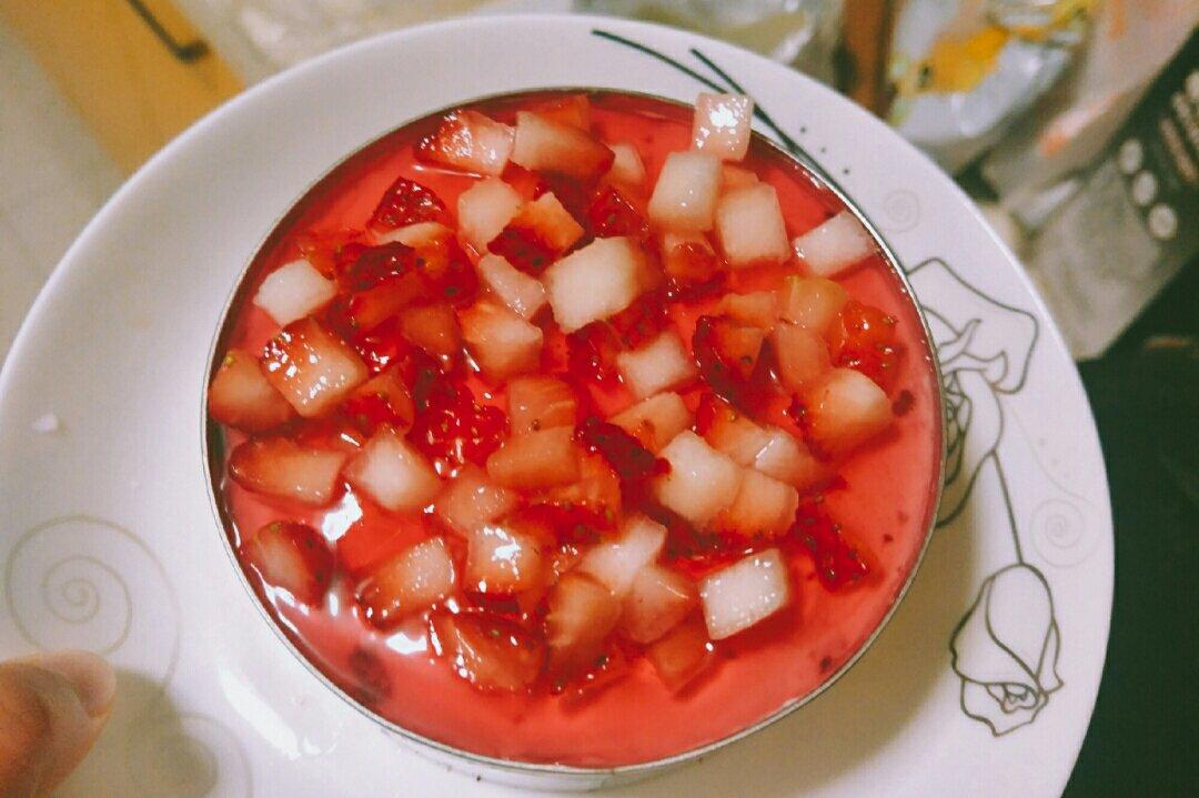 草莓慕斯