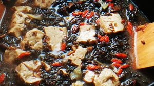 滋补靓汤，好喝到可以吃饱~双菇炖豆腐·圆满素食的做法 步骤7