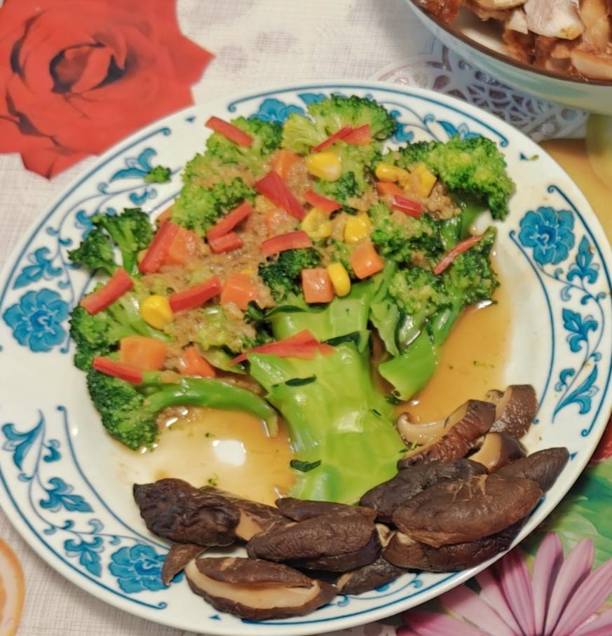 年夜饭：发财树