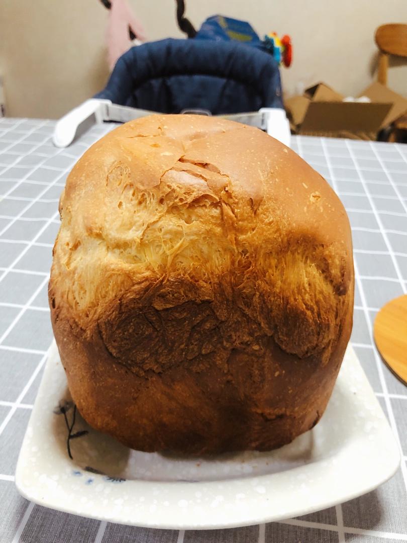 自己做的牛奶吐司面包，一直想买的面包机(柏翠PE8500)